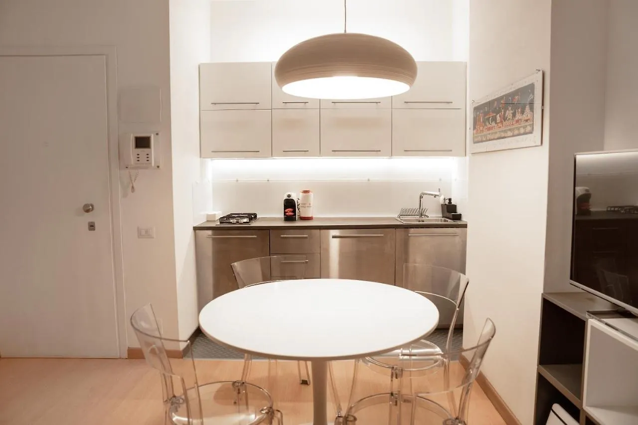 Bubi House Porta Venezia Apartment Milan