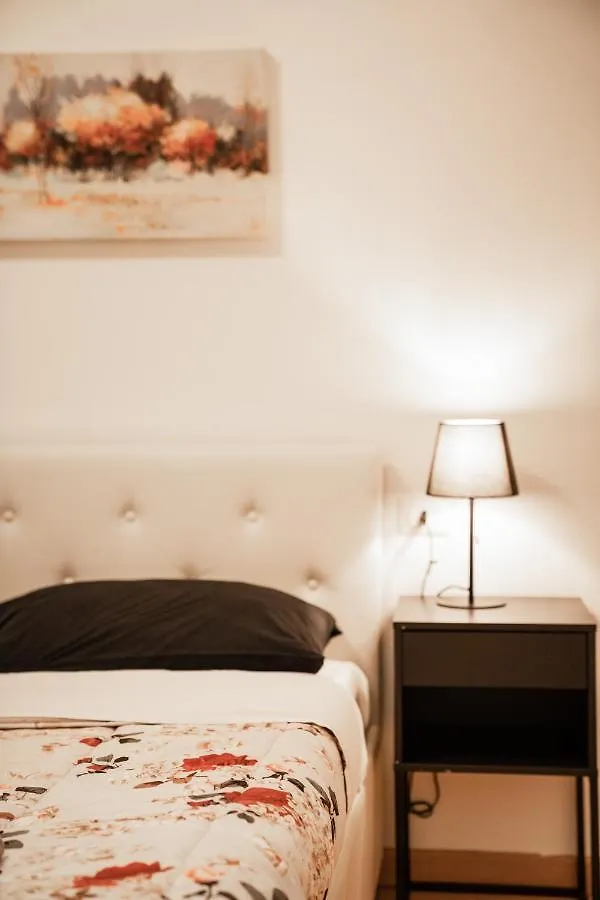 Bubi House Porta Venezia Apartment Milan